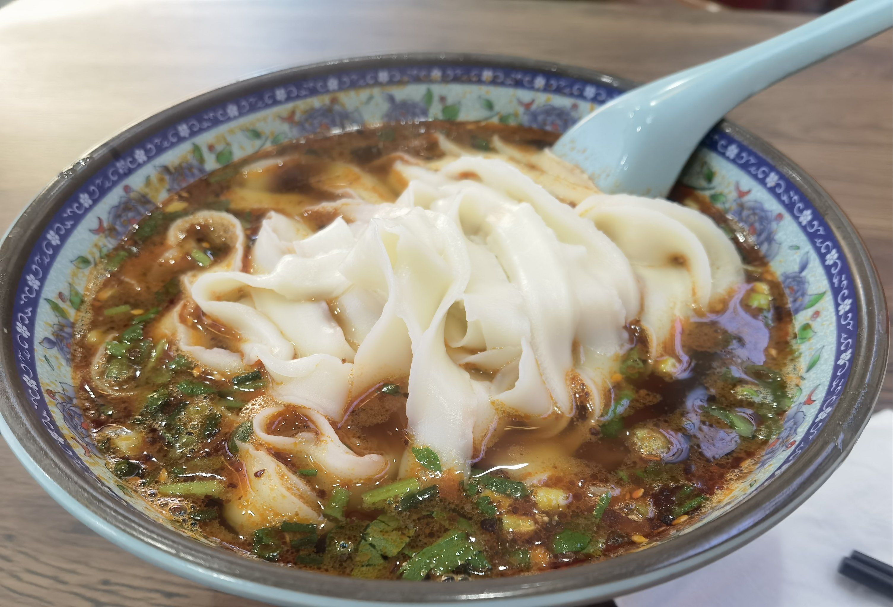 日本人爱吃的流水素面是一种什么美食?...