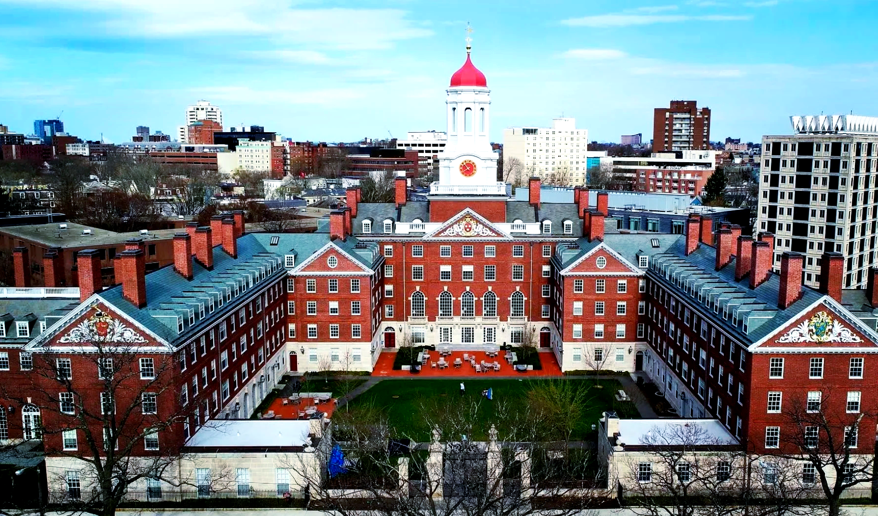 采访哈佛创新实验室董事长:要致富,没有哪条路比创业...