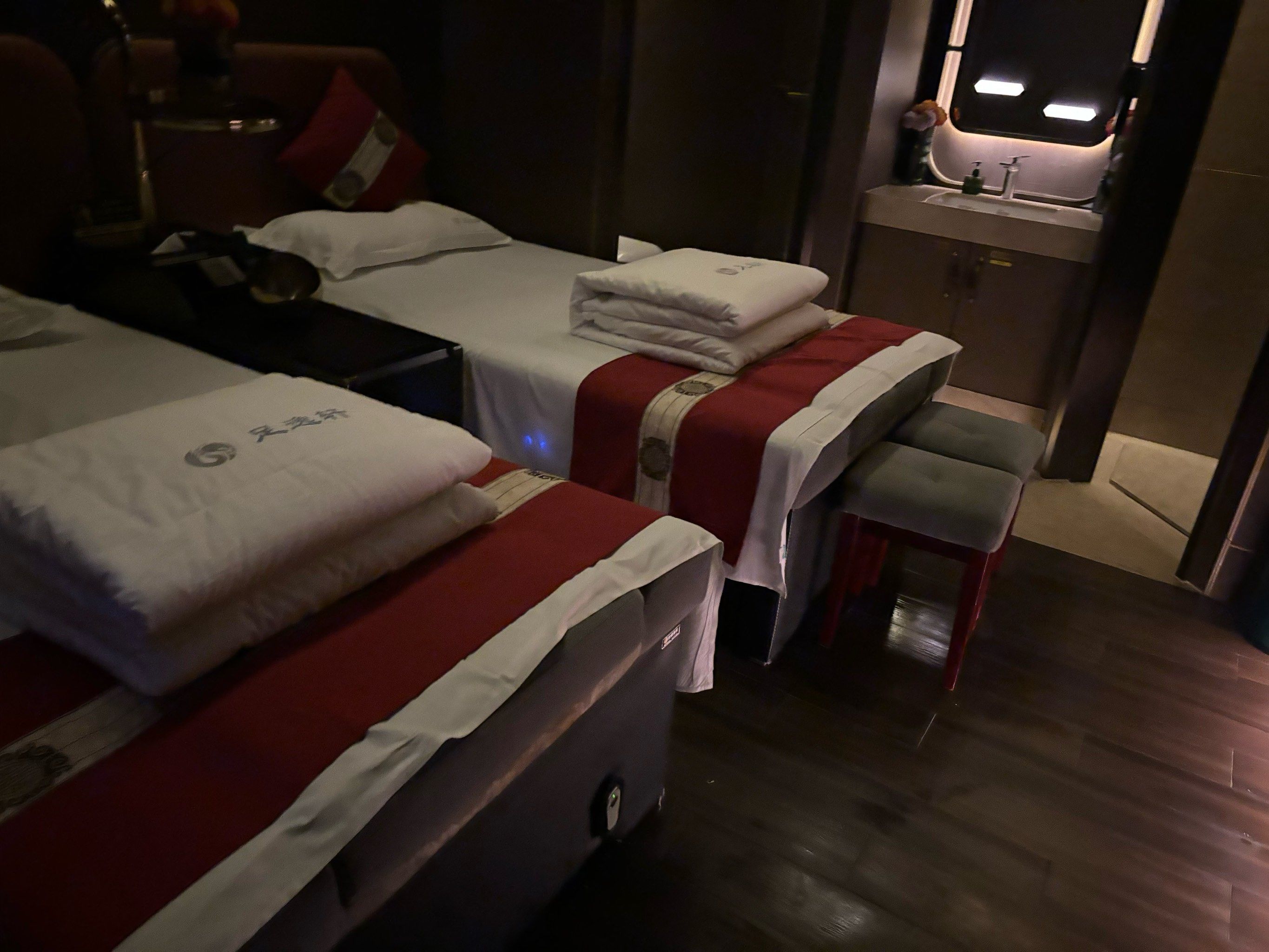 大石桥足浴店打一炮价格大概多少及泡脚盆品牌推荐