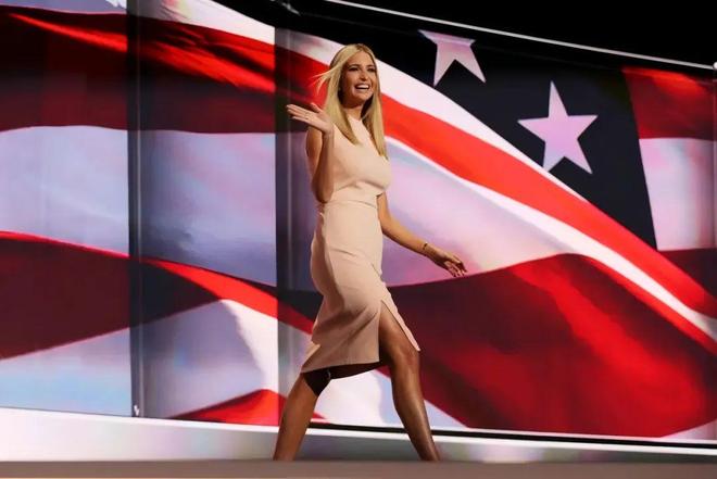 伊万卡白宫任职争议 特朗普家族权力格局