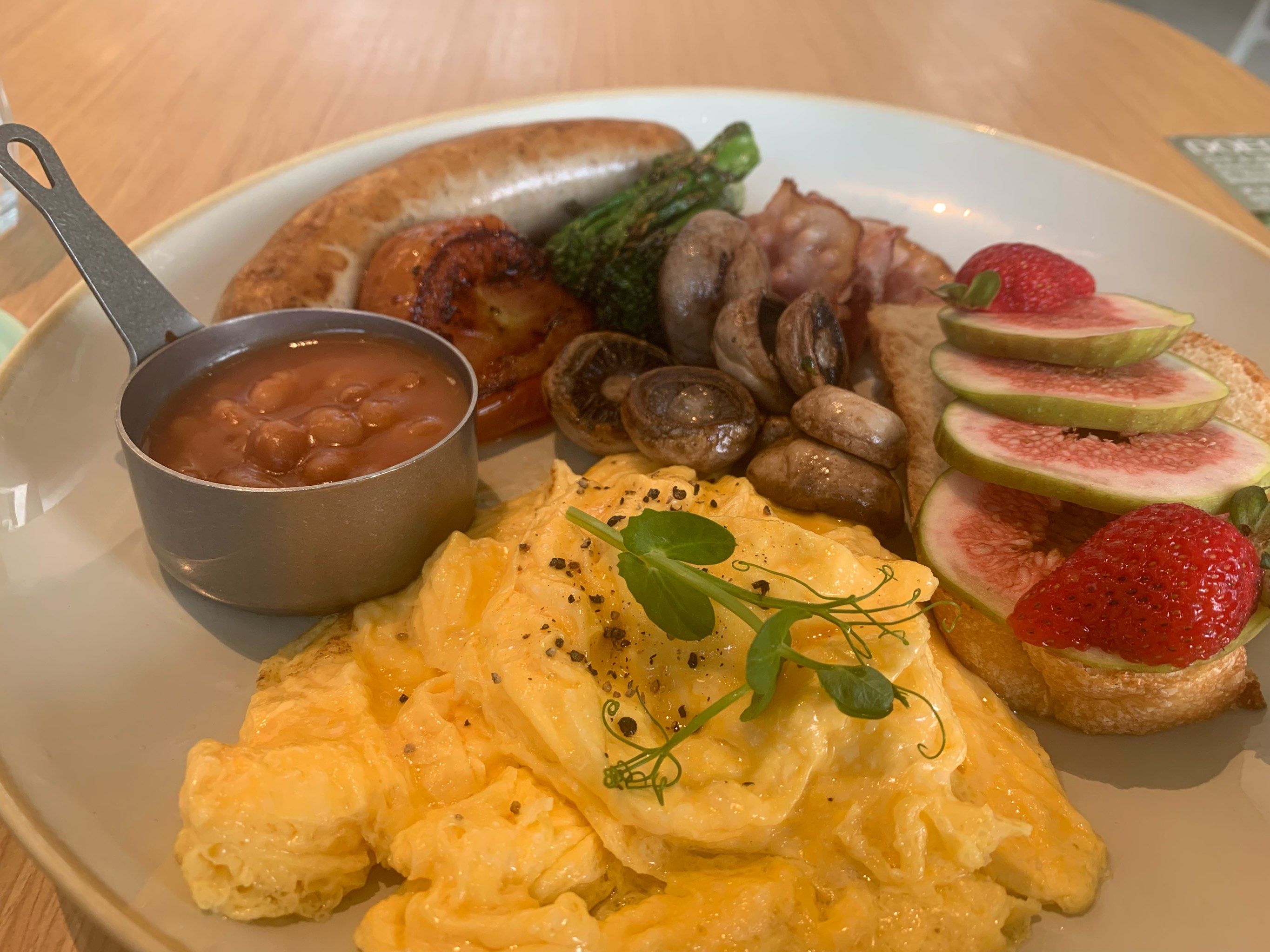 快餐200元如何吃出500元品质？_一条龙服务全流程避坑指南