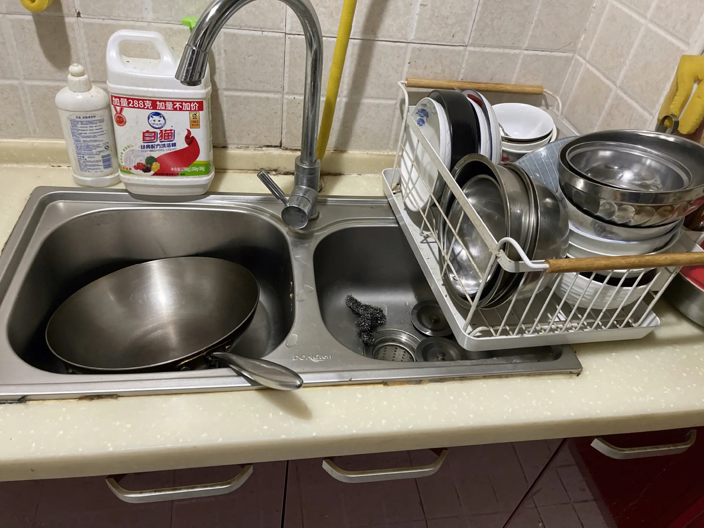 后厨中的『水台』机密是什么?...