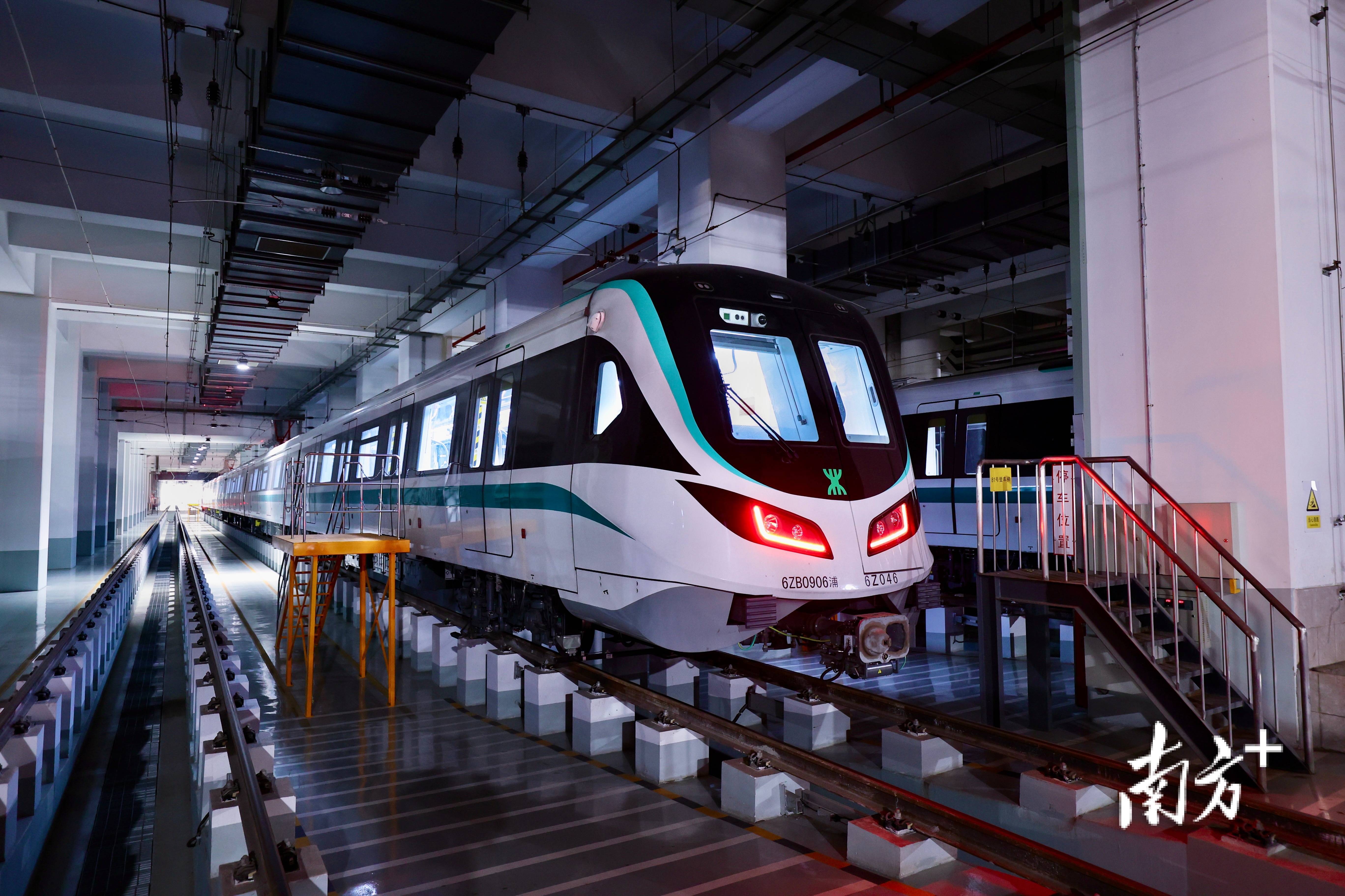 为什么日常生活中的地铁空气质量最差,地铁里的空气到...