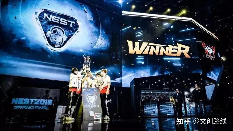 电竞:沉浮二十年:当“玩物”不再“丧志”?...