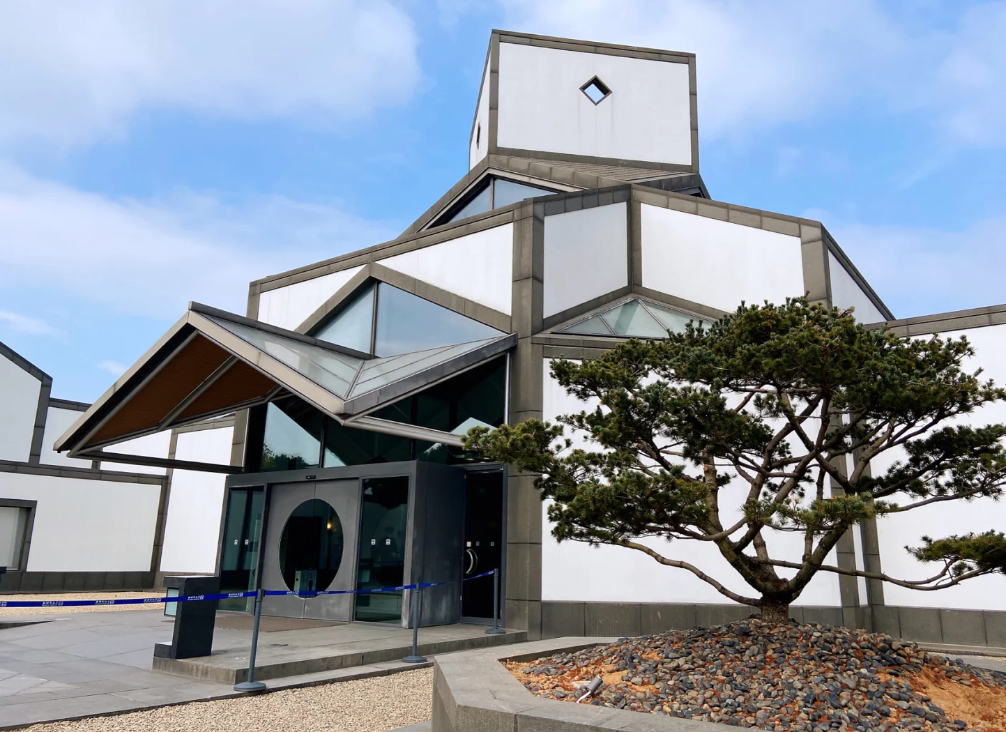 贝聿铭建筑杰作 梁山泊礼治智慧