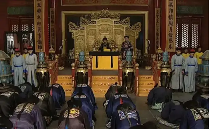 清末民初时,为什么导致中国人自杀的原因与西方截然不...