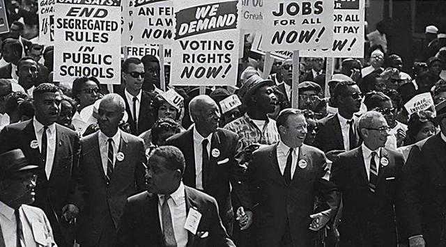 美国人的优越感从何而来 美国为何总是高度自信