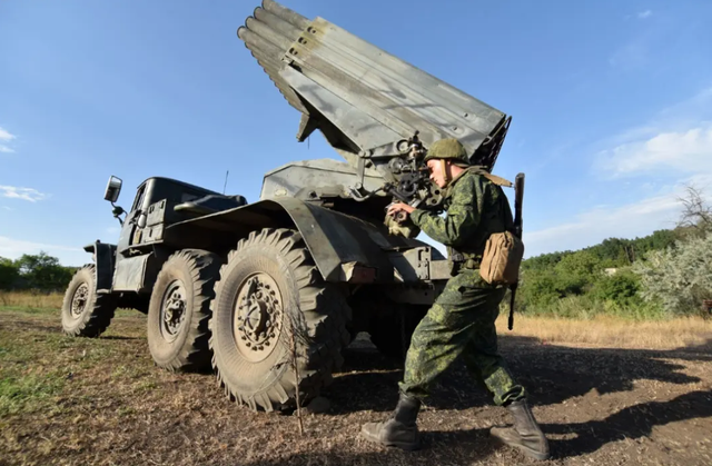 谨防算计的军火买卖:大国建设军工体系,小国采购武器...