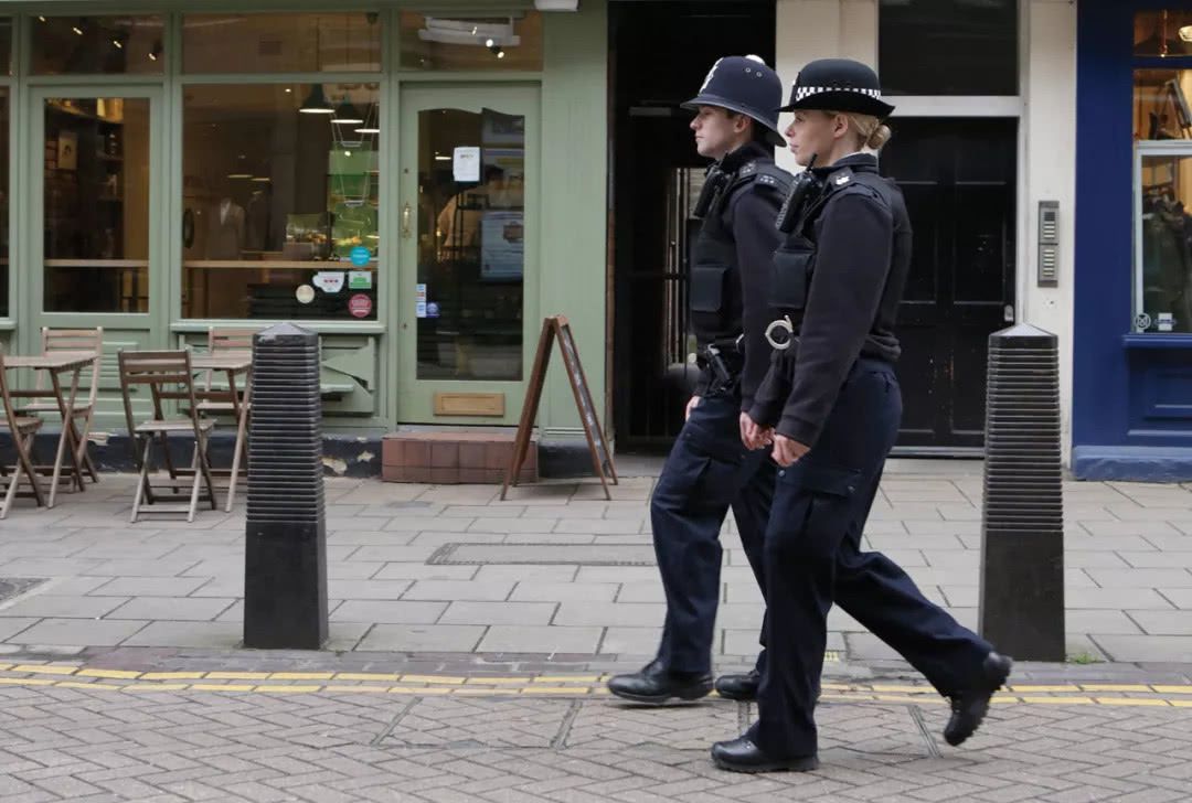 私家警察能解救英国治安吗...