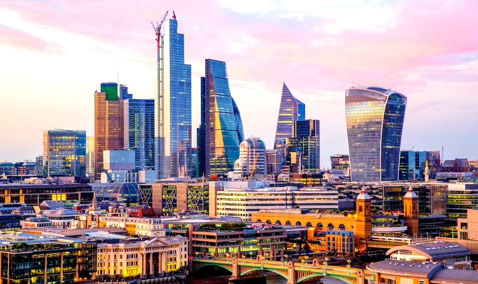 伦敦金融城前世今生 如何影响全球经济转型
